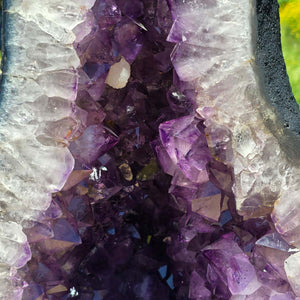 Amethyst Druse – Geode – Harmonie und Entspannung - 68x34x28cm - Nr. 113