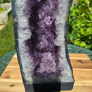 Amethyst Druse – Geode – Harmonie a Relaxatioun - 42x15x17cm - Nr. 252