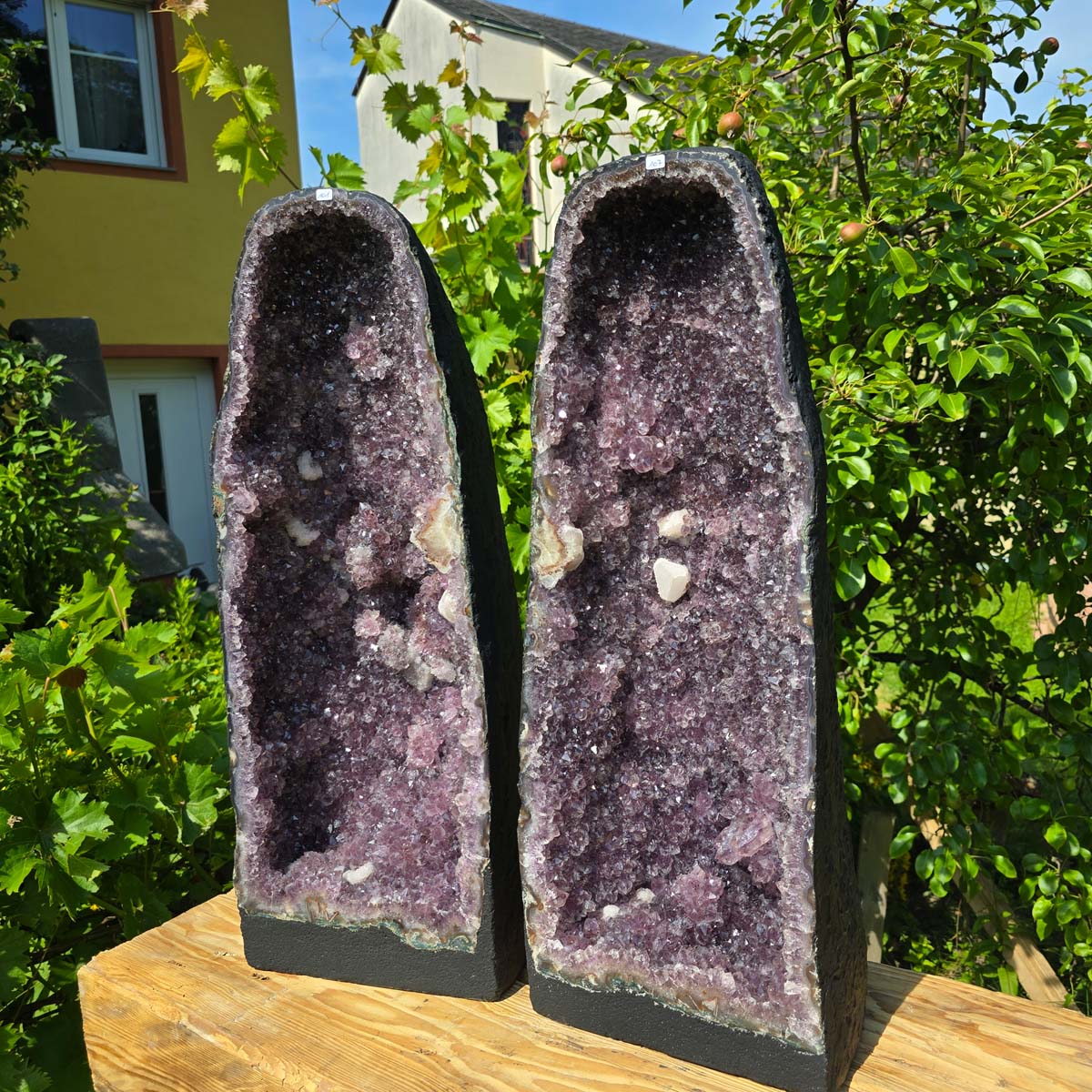 Amethystdrusen Paar 1A - 66kg - Höhe 67cm - Harmonie und Entspannung - UNIKAT 101, ideal für Meditation und Raumenergetisierung.