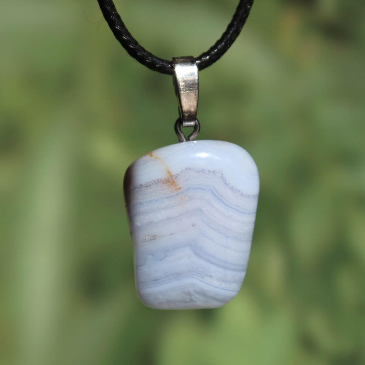 Chalcedon blau gebändert Anhänger - Ausdruck und Kommunikation - Unikat Nr. 8