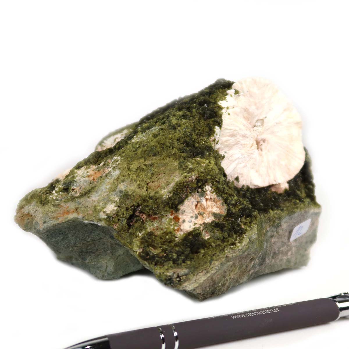 Epidot and Prehnit mineral specimen from Morocco, featuring natural texture and unique structure, ideal for collectors.