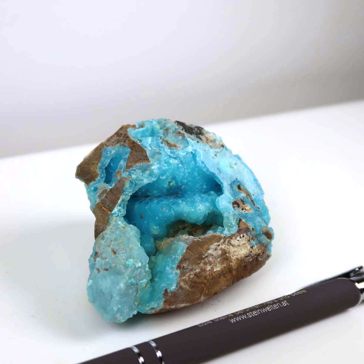 Hemimorphit Rohstein mit natürlichen türkisblauen Farben, 7x7x5 cm, Sammlermineral Unikat Nr. 4, mit faszinierender Kristallstruktur