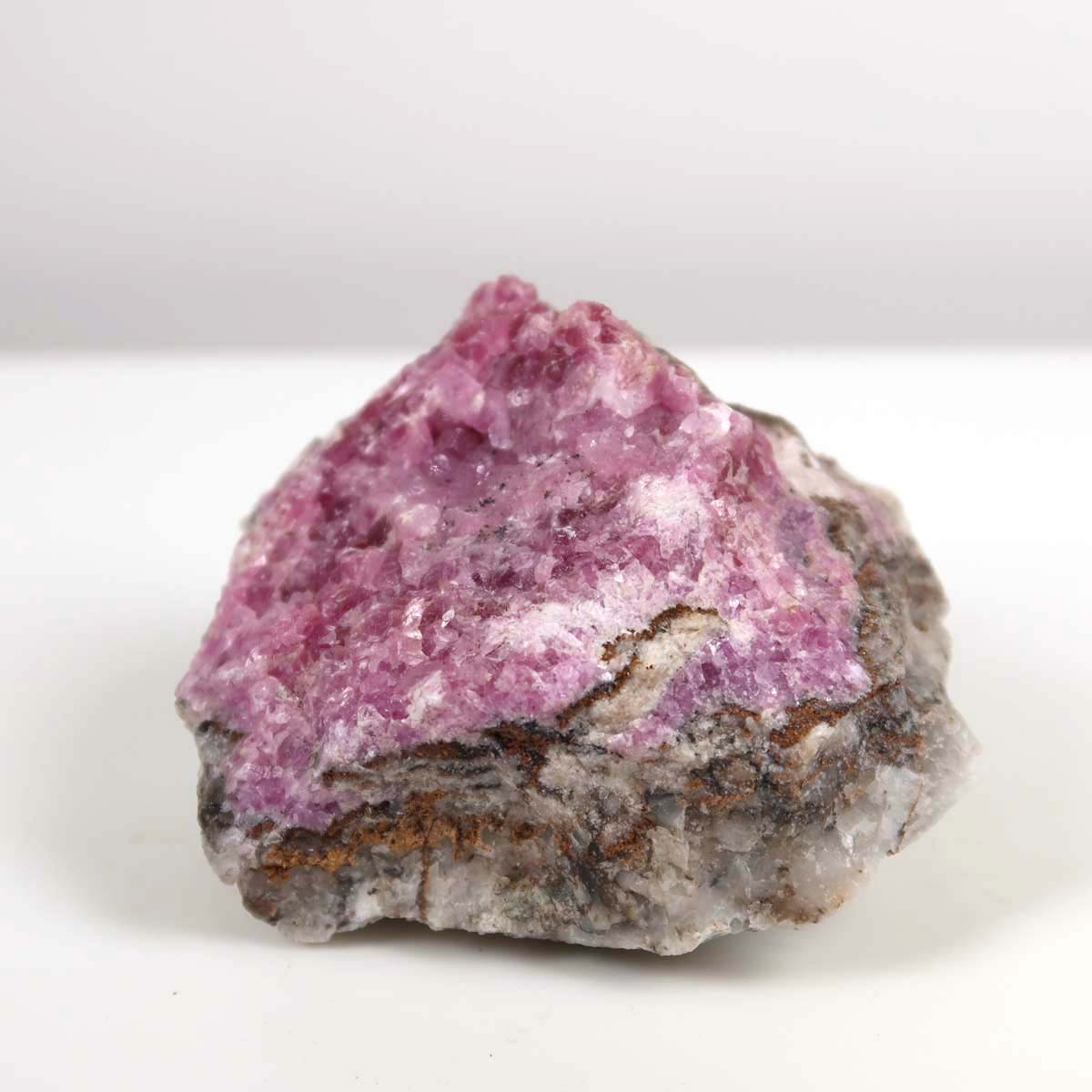 Kobalt Calcit Naturstein 5x6x4 cm in einzigartigem Pink, aus Marokko, zeigt beeindruckende Kristallstruktur. Mineralien-Sammlerstück Nr. 17.
