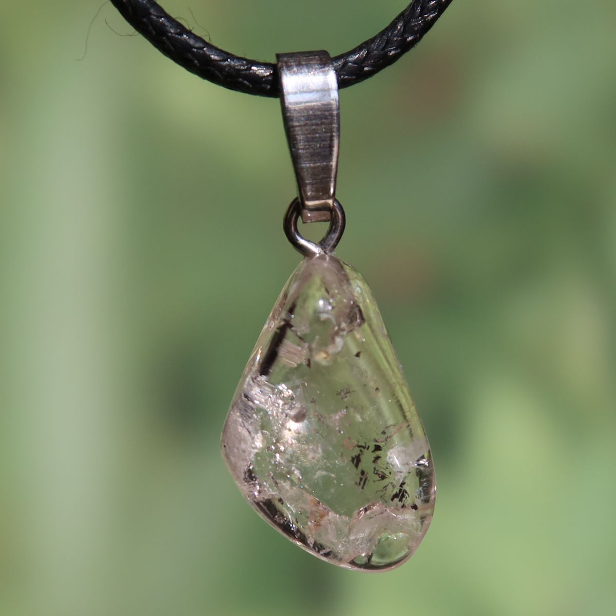 Morganit Unhänger - transparent a kloer - Kloerheet a Balance - Nr. 19