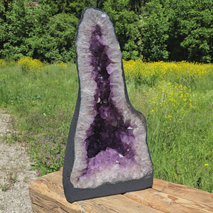 Amethyst Geode – Harmony and Relaxation - 68x34x28cm - No. 113