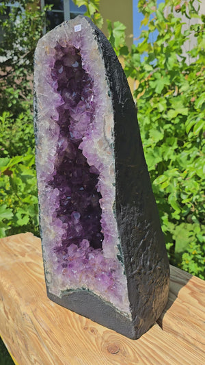Amethyst Druse – Geode - 51x21x22cm und 26,2kg – Steinwelten OG - Nr.20, einzigartiger Schmuck aus Amethystkristallen