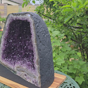 Amethyst Druse – Geode – Harmonie und Entspannung - 35x30x23cm - Nr. 387