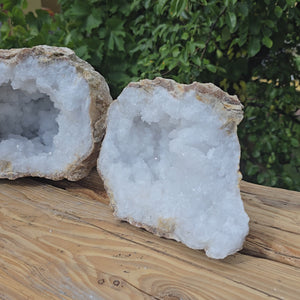 Quarz Geode geöffnet -XXL– Glücksgeode – Stabilität und Klarheit – 30x28x19 cm- Unikat Nr. 11