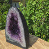 Amethyst Druse – Geode - 36x25x17cm und 17kg – Steinwelten OG - Nr. 354 showcasing unique crystals outdoors