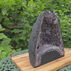 Ametystdruse – Geode – Harmoni og afslapning - 25x21x14cm - Nr. 349