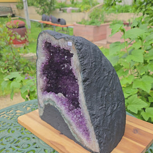 Amethyst Druse – Geode – Harmonie und Entspannung - 29x26x19cm - Nr. 220