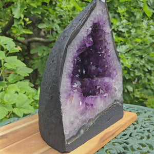 Amethyst Druse – Geode – Harmonie und Entspannung - 32x23x18cm - Nr. 54