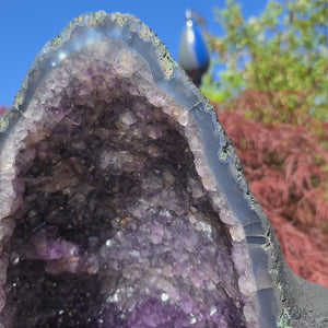 Amethyst druse - geode - harmony and relaxation - UNIKAT No. 81 in extra dark AA quality