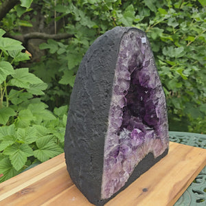 Amethyst Druse – Geode – Harmonie und Entspannung - 26x22x15cm - Nr. 282