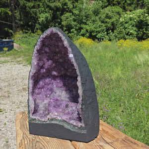 Amethyst Druse – Geode – Harmonie und Entspannung - 39x25x22cm - Nr. 139