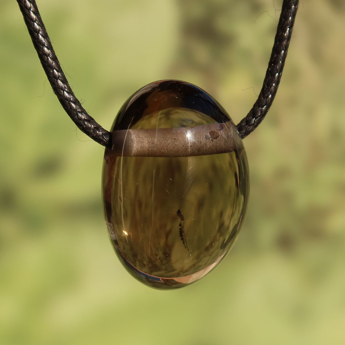 Rauchquarz gebohrt - Anti Stress Stein - Nr. 20 in warmen Brauntönen, einzigartig und erdig.