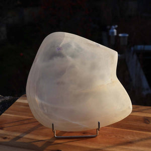 Selenit Schale XL - 22x19cm - Dekorative Ladeschale für Reinigung & Neuladen von Kristallen Nr.30 auf Holztisch