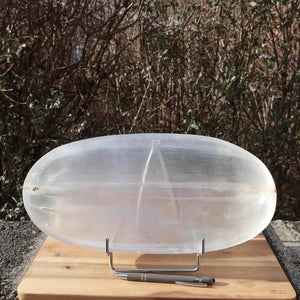 Selenit Schale XL - 38x18cm - Dekorative Ladeschale für Reinigung & Neuladen von Kristallen Nr.15 auf Holzuntergrund