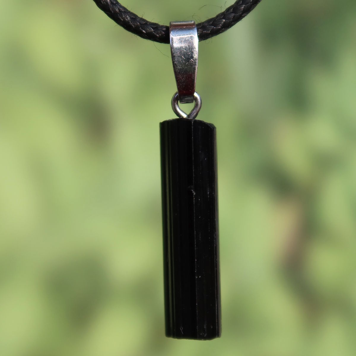 Turmalin Schörl - Turmalin schwarz Anhänger 30mm - Schutz und Abgrenzung - Nr. 39 auf schwarzem Band