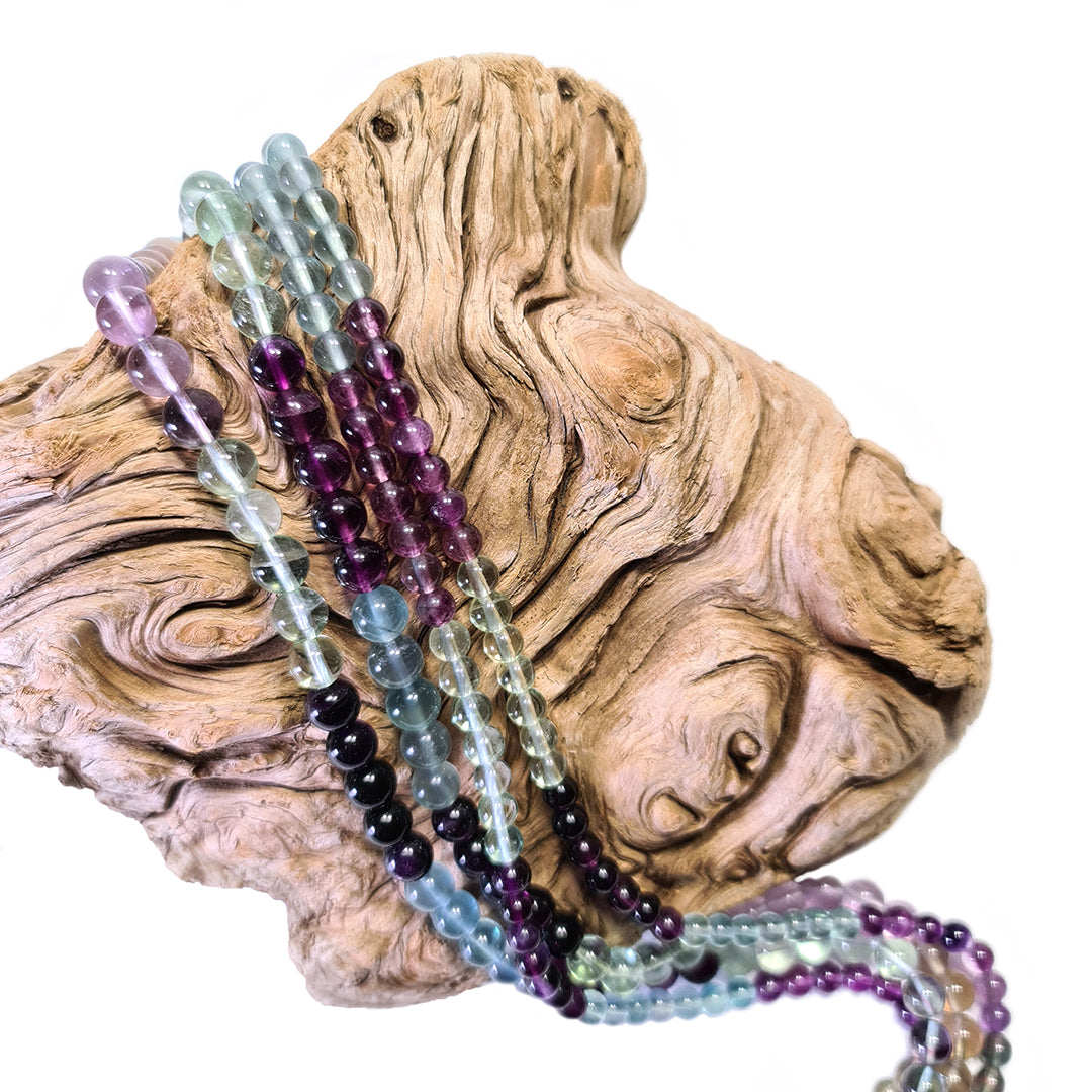 Fluorit Edelsteinstrang von Steinwelten